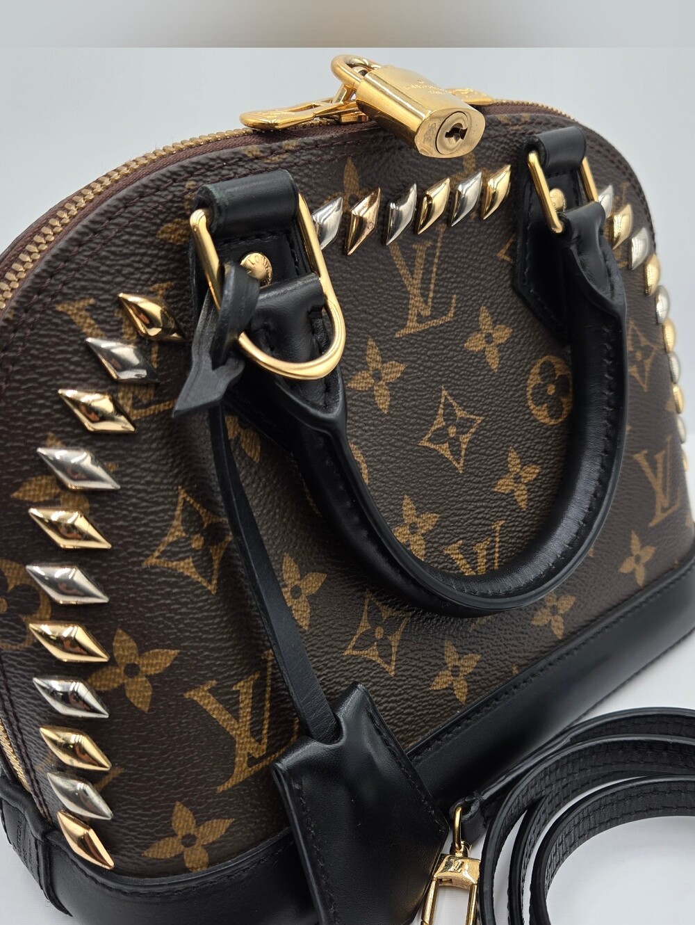 Louis Vuitton Limited Edition Monogram Macassar Canvas Studded Alma - COA incl - Picture 2 of 14